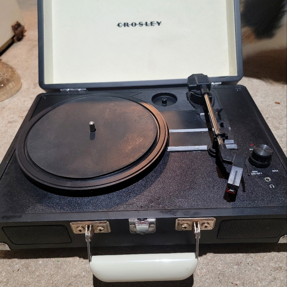 Crosley Cruiser Deluxe Turntable